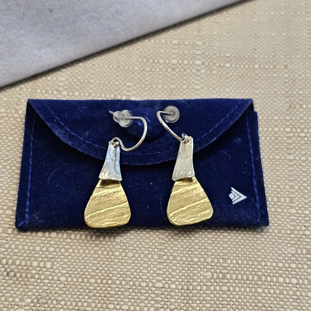 Silpada 925 and Brass Two-Tone Earrings BNWOT (Brand New Without Tags) - Picture 3 of 13